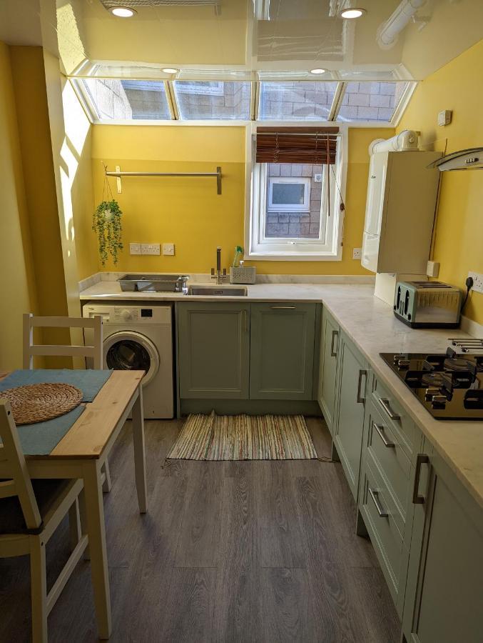 Family Friendly Central Garden Flat Edinburgh Exterior photo